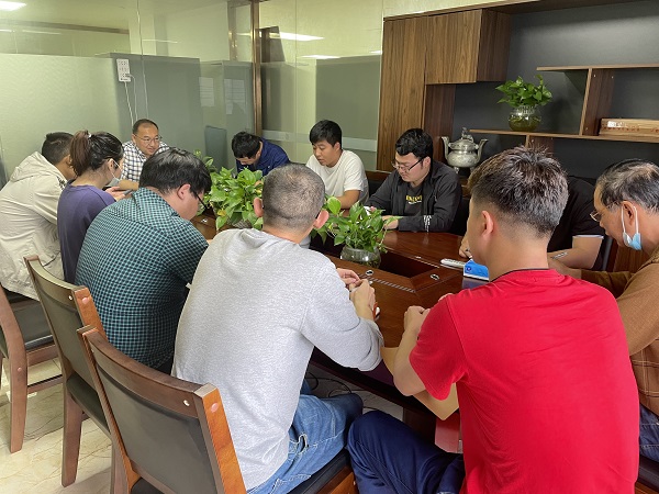1649657491584007902.jpg 況中奎進(jìn)行總結(jié)講話.jpg